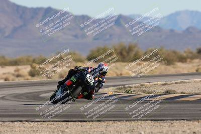 media/Dec-06-2025-CVMA (Sat) [[4a896cc04c]]/Race 8- Formula 40 MW and LW/